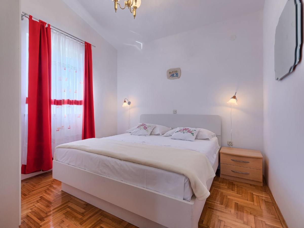 Počitniška hiša Ana Lucija - Rca508 By Interhome